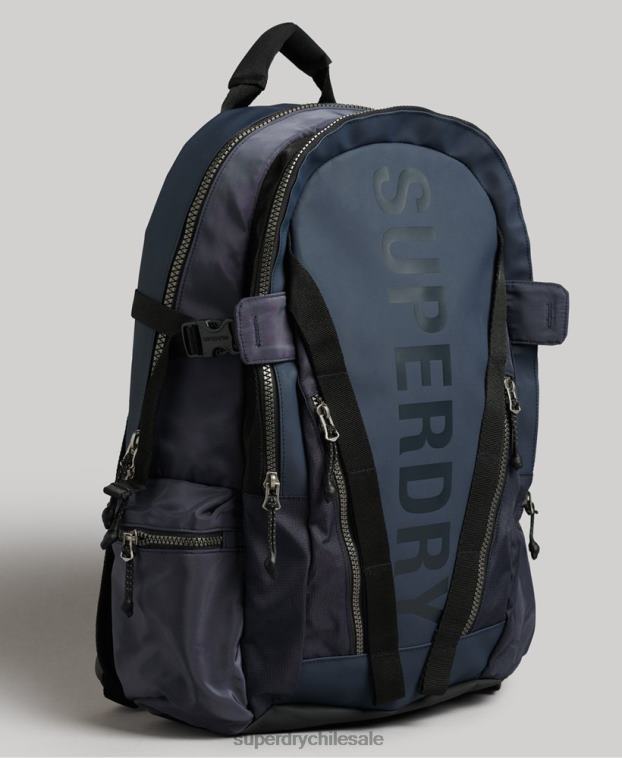 hombres Superdry Armada mochila con gráfico de lona de montaña 2R68Z1832