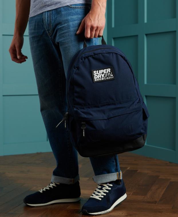 hombres Superdry Armada mochila montana clásica 2R68Z1856