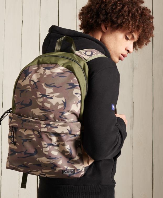 hombres Superdry verde mochila trek montana 2R68Z6426
