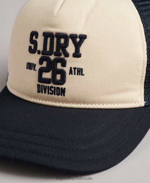 hombres Superdry crema gorra trucker clásica 2R68Z1791