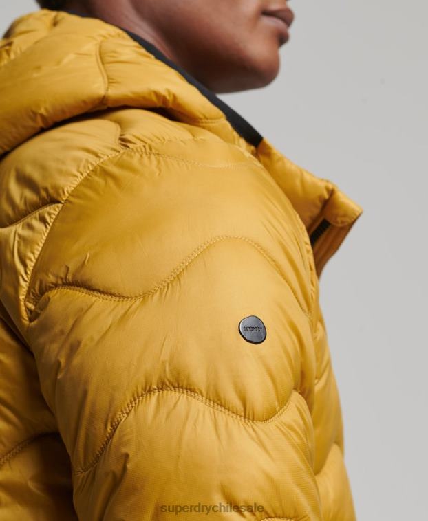 hombres Superdry amarillo abrigo acolchado ligero con capucha 2R68Z1003