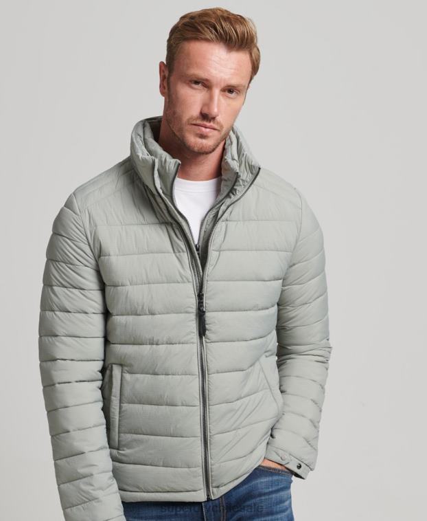 hombres Superdry gris claro abrigo acolchado corto y ligero 2R68Z1044
