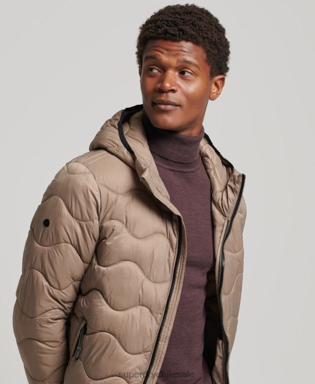 hombres Superdry marrón abrigo acolchado ligero con capucha 2R68Z1002
