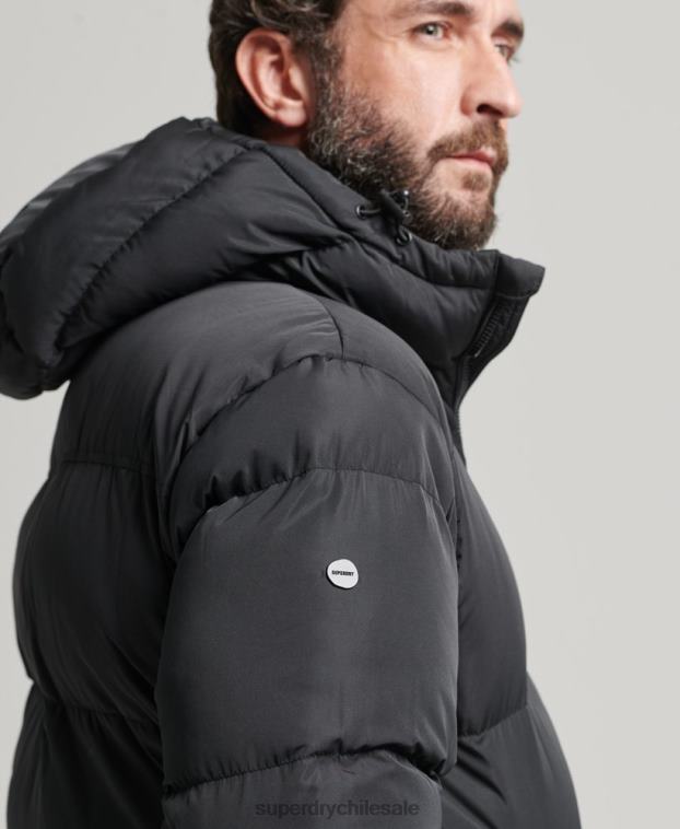 hombres Superdry negro abrigo largo de edredón 2R68Z1123