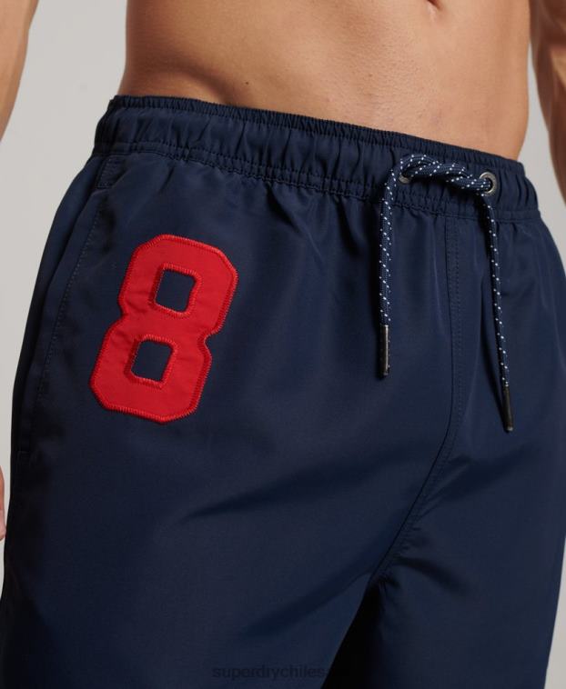 hombres Superdry Armada shorts de playa de polo reciclado 2R68Z389