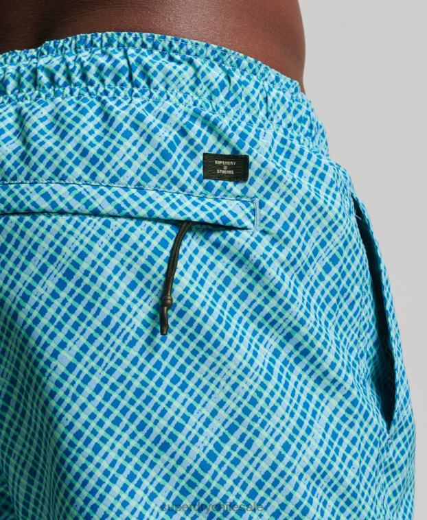 hombres Superdry azul claro shorts de playa reciclados studios 2R68Z443