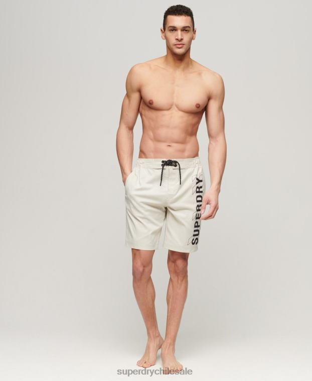 hombres Superdry beige shorts de playa reciclados con ropa deportiva 2R68Z41