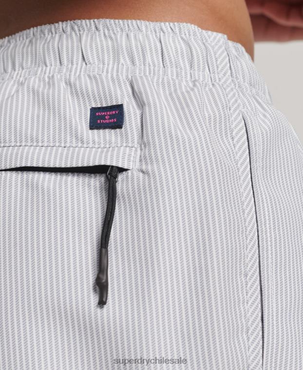hombres Superdry gris shorts de baño reciclados 2R68Z12