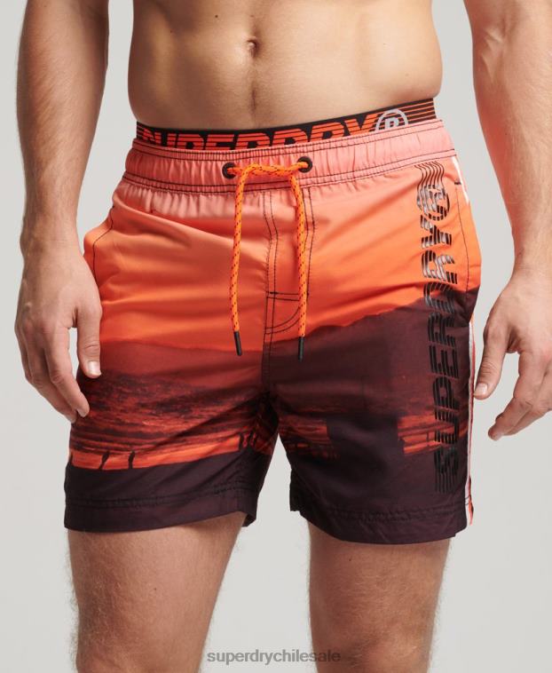 hombres Superdry naranja shorts de playa de volley estatal 2R68Z438