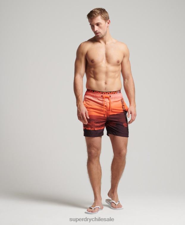 hombres Superdry naranja shorts de playa de volley estatal 2R68Z438
