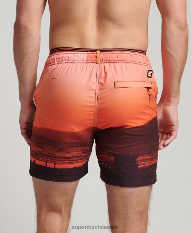 hombres Superdry naranja shorts de playa de volley estatal 2R68Z438