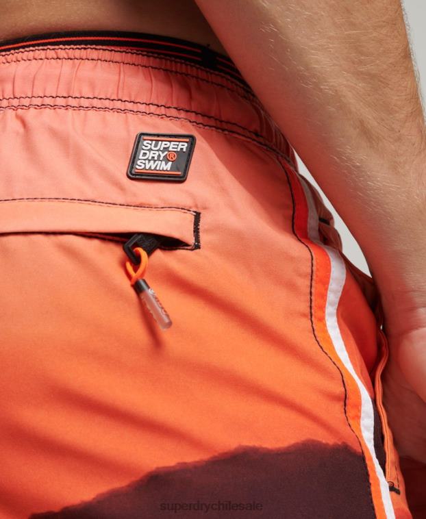 hombres Superdry naranja shorts de playa de volley estatal 2R68Z438