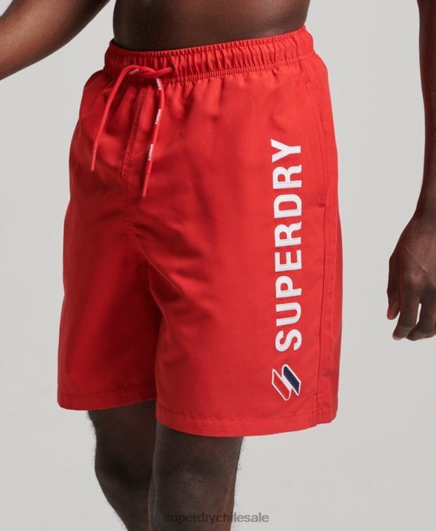 hombres Superdry rojo shorts de baño reciclados de 19 pulgadas con apliques 2R68Z422