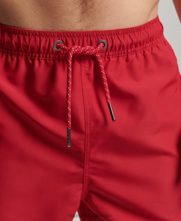 hombres Superdry rojo shorts de playa de polo reciclado 2R68Z402
