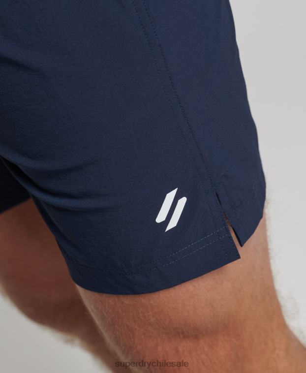 hombres Superdry Armada shorts multideporte core 2R68Z5385