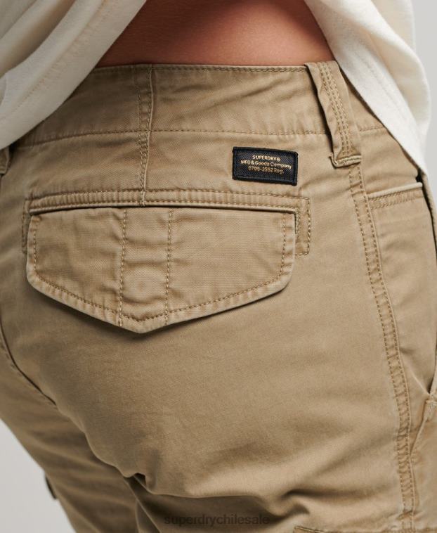 hombres Superdry beige shorts cargo con núcleo de algodón orgánico 2R68Z252