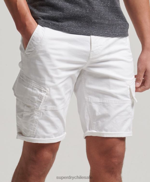 hombres Superdry blanco shorts cargo con núcleo de algodón orgánico 2R68Z279