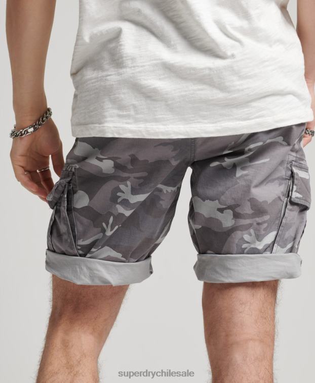 hombres Superdry gris claro shorts cargo básicos 2R68Z334