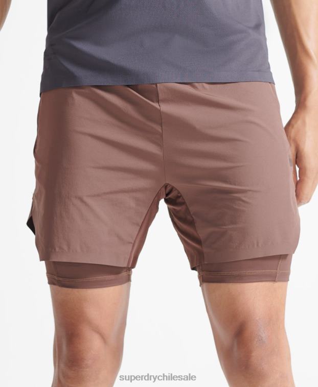 hombres Superdry marrón pantalones cortos de capa premium de tren 2R68Z5377