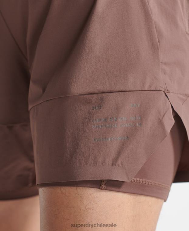 hombres Superdry marrón pantalones cortos de capa premium de tren 2R68Z5377