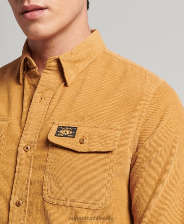 hombres Superdry amarillo camisa de pana trailsman 2R68Z227