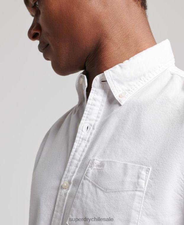 hombres Superdry blanco camisa oxford lavada 2R68Z157