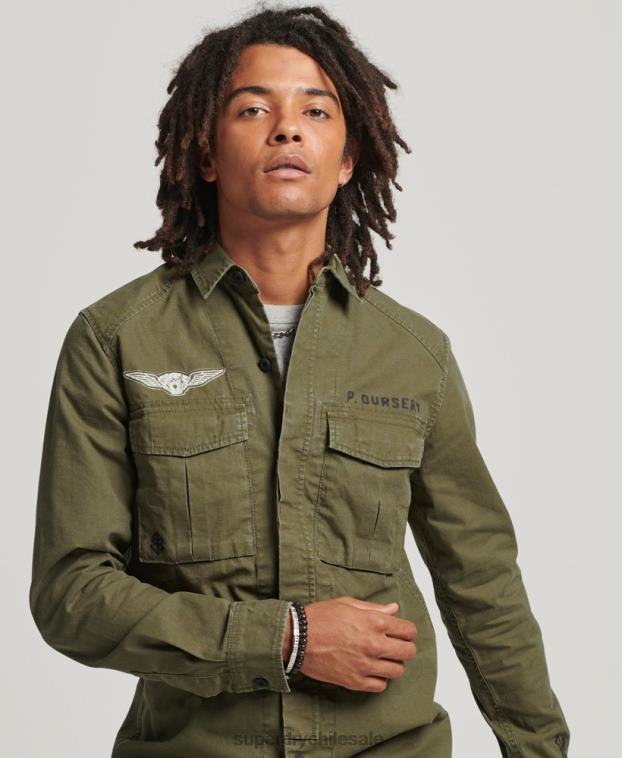 hombres Superdry caqui camisa militar con parches 2R68Z154