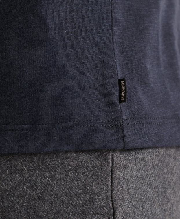 hombres Superdry Armada camiseta de algodón orgánico con cuello redondo y bolsillo flameado 2R68Z4871