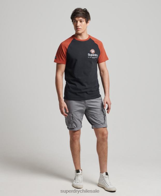 hombres Superdry Armada playera raglán con logo gráfico 2R68Z4842