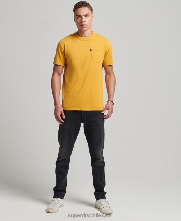 hombres Superdry amarillo camiseta de algodón orgánico con bolsillo 2R68Z4806