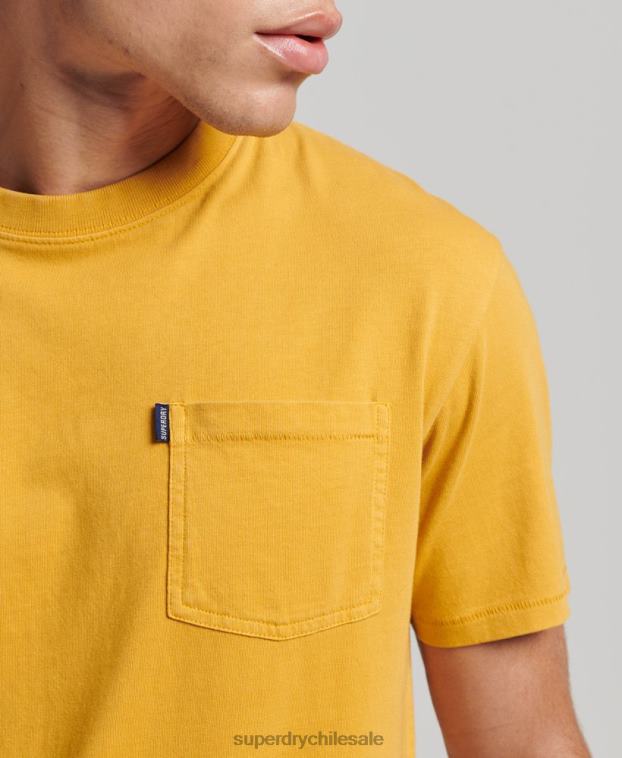 hombres Superdry amarillo camiseta de algodón orgánico con bolsillo 2R68Z4806