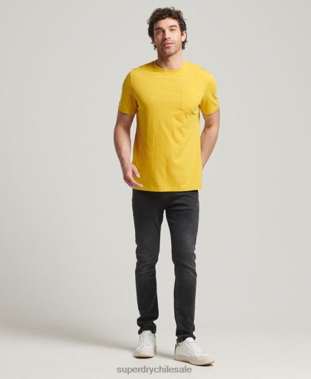 hombres Superdry amarillo camiseta de algodón orgánico con cuello redondo y bolsillo flameado 2R68Z4817