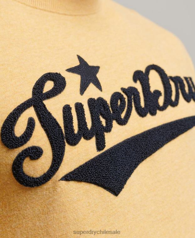 hombres Superdry amarillo camiseta universitaria estilo script vintage 2R68Z4922