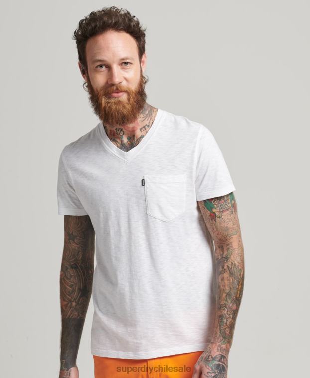 hombres Superdry blanco camiseta de algodón orgánico con cuello de pico y bolsillo 2R68Z4916