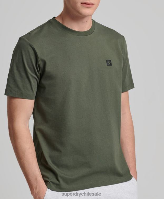 hombres Superdry caqui camiseta holgada de tecnología 2R68Z4881