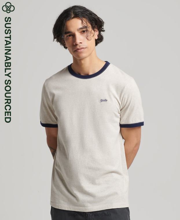 hombres Superdry crema playera con cuello redondo y logo Essential de algodón orgánico 2R68Z4883
