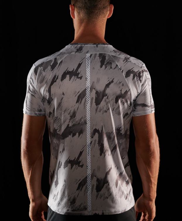 hombres Superdry gris correr camiseta de manga corta 2R68Z5394