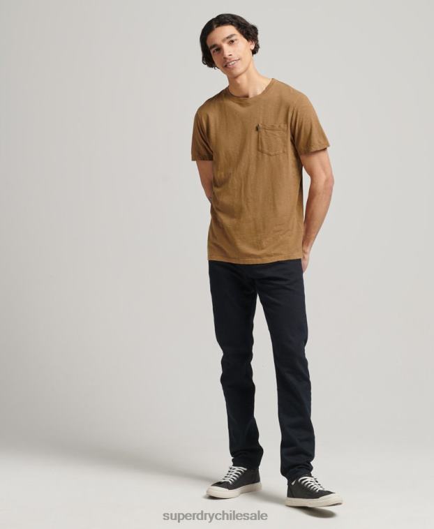 hombres Superdry marrón camiseta de algodón orgánico con cuello redondo y bolsillo flameado 2R68Z4905