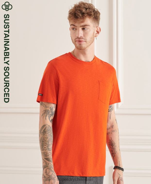 hombres Superdry naranja camiseta de algodón orgánico con cuello redondo y bolsillo flameado 2R68Z4859