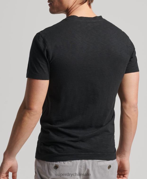 hombres Superdry negro camiseta de algodón orgánico con cuello de pico y bolsillo 2R68Z4939