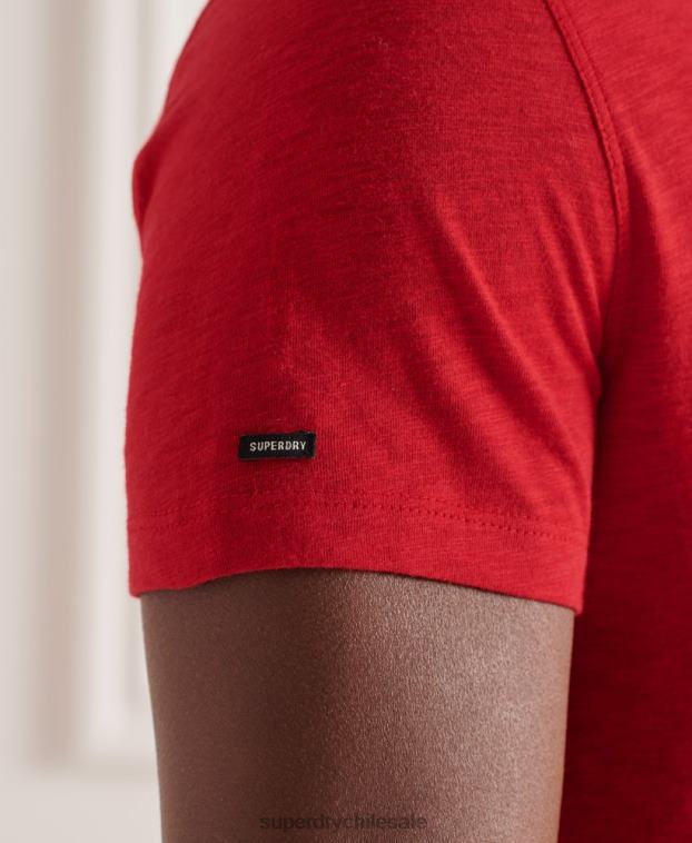 hombres Superdry rojo camiseta de algodón orgánico con cuello de pico y bolsillo flameado 2R68Z4834