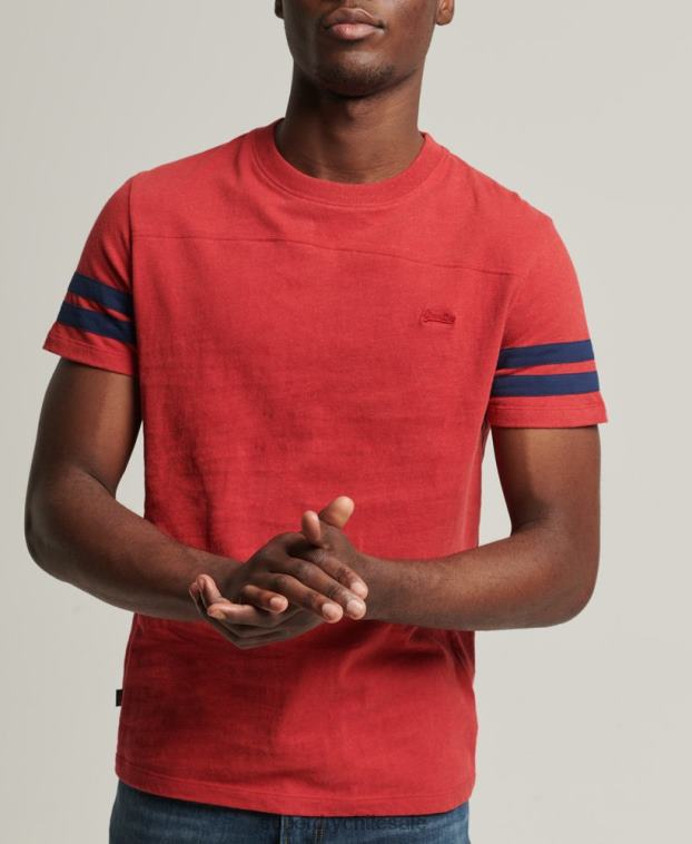 hombres Superdry rojo playera de algodón orgánico con logo esencial 2R68Z4844