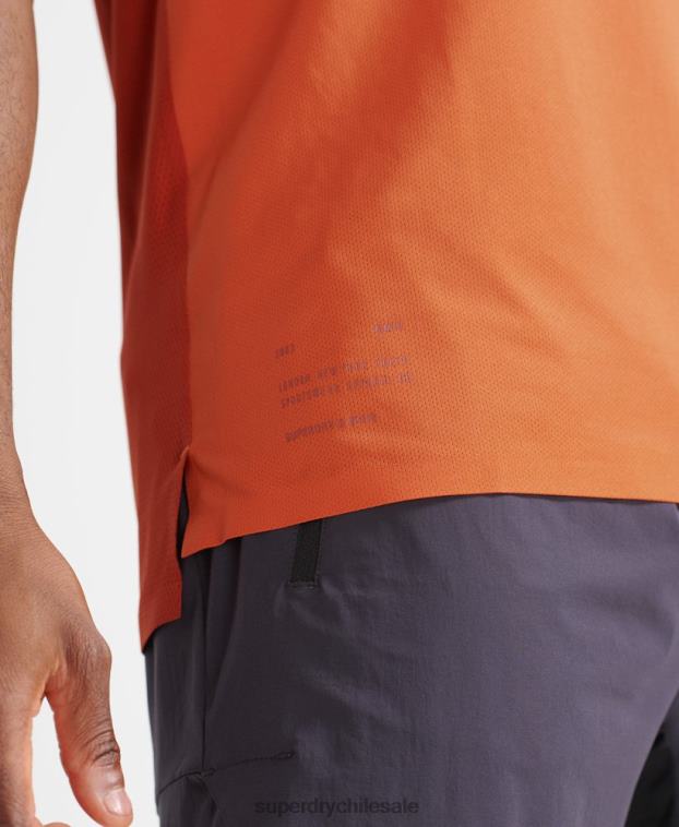 hombres Superdry naranja parte superior del chaleco de tren 2R68Z5390