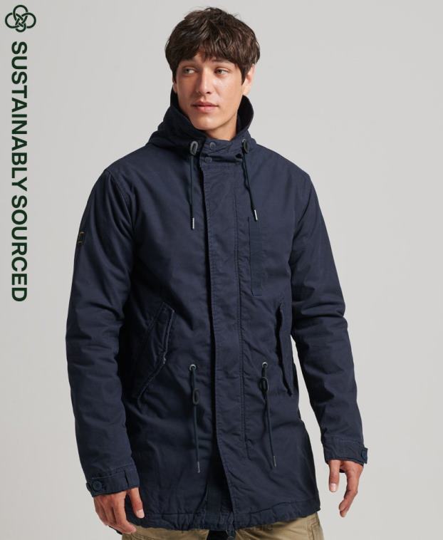 hombres Superdry Armada parka estilo militar con cola de pez 2R68Z4482