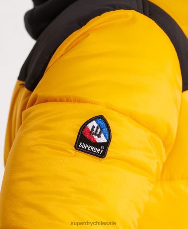 hombres Superdry amarillo chaqueta de código 2R68Z4510