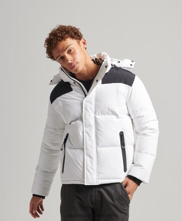 hombres Superdry blanco chamarra capitonada con capucha 2R68Z1054