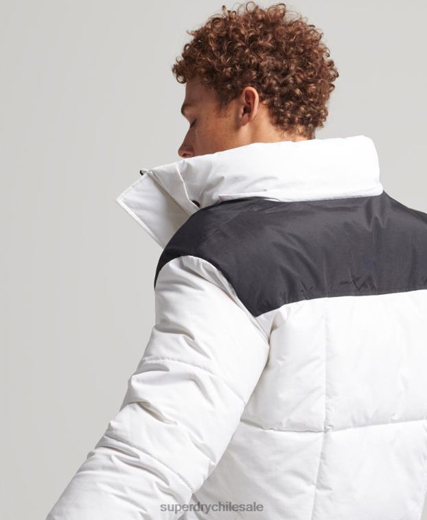 hombres Superdry blanco chamarra capitonada con capucha 2R68Z1054
