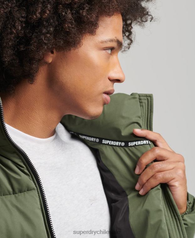 hombres Superdry caqui chaqueta acolchada de montaña de microfibra 2R68Z1114