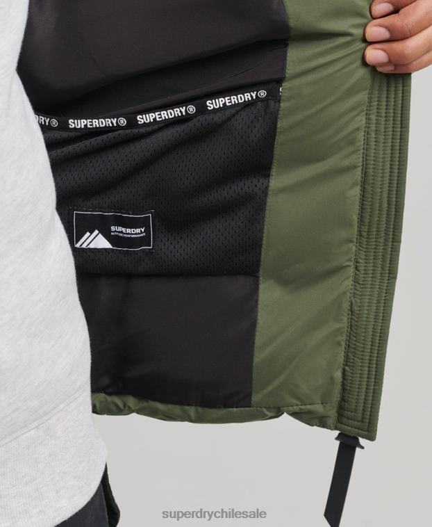 hombres Superdry caqui chaqueta acolchada de montaña de microfibra 2R68Z1114