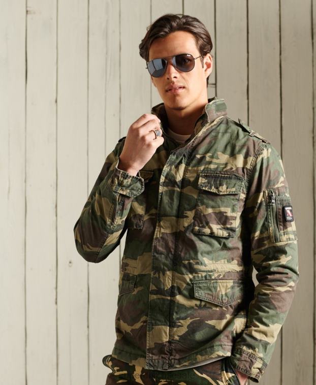 hombres Superdry caqui chaqueta clásica de novato 2R68Z4619